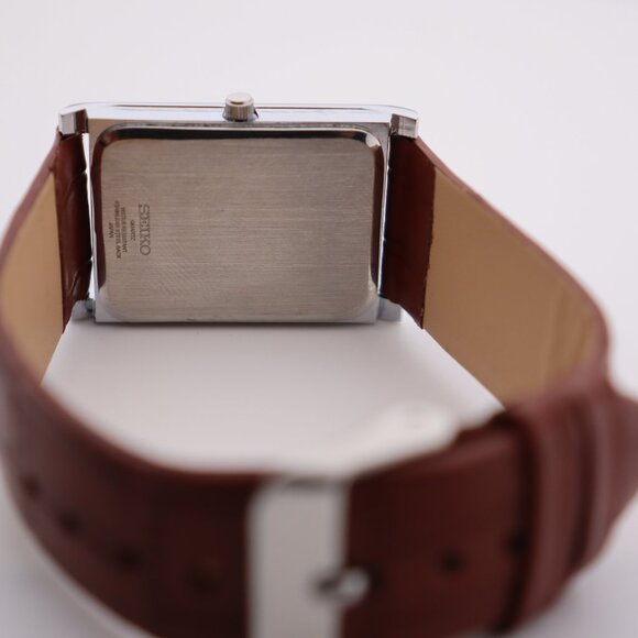 Seiko Slim Vintage Quartz Men's Wrist Watch Blue Dial with new Camel Strap - Picture 5 of 6